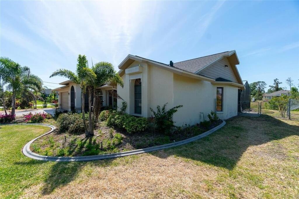 Seabreeze 3-Bedroom Pool Villa Close To The Beach!!! Port Charlotte Exterior foto